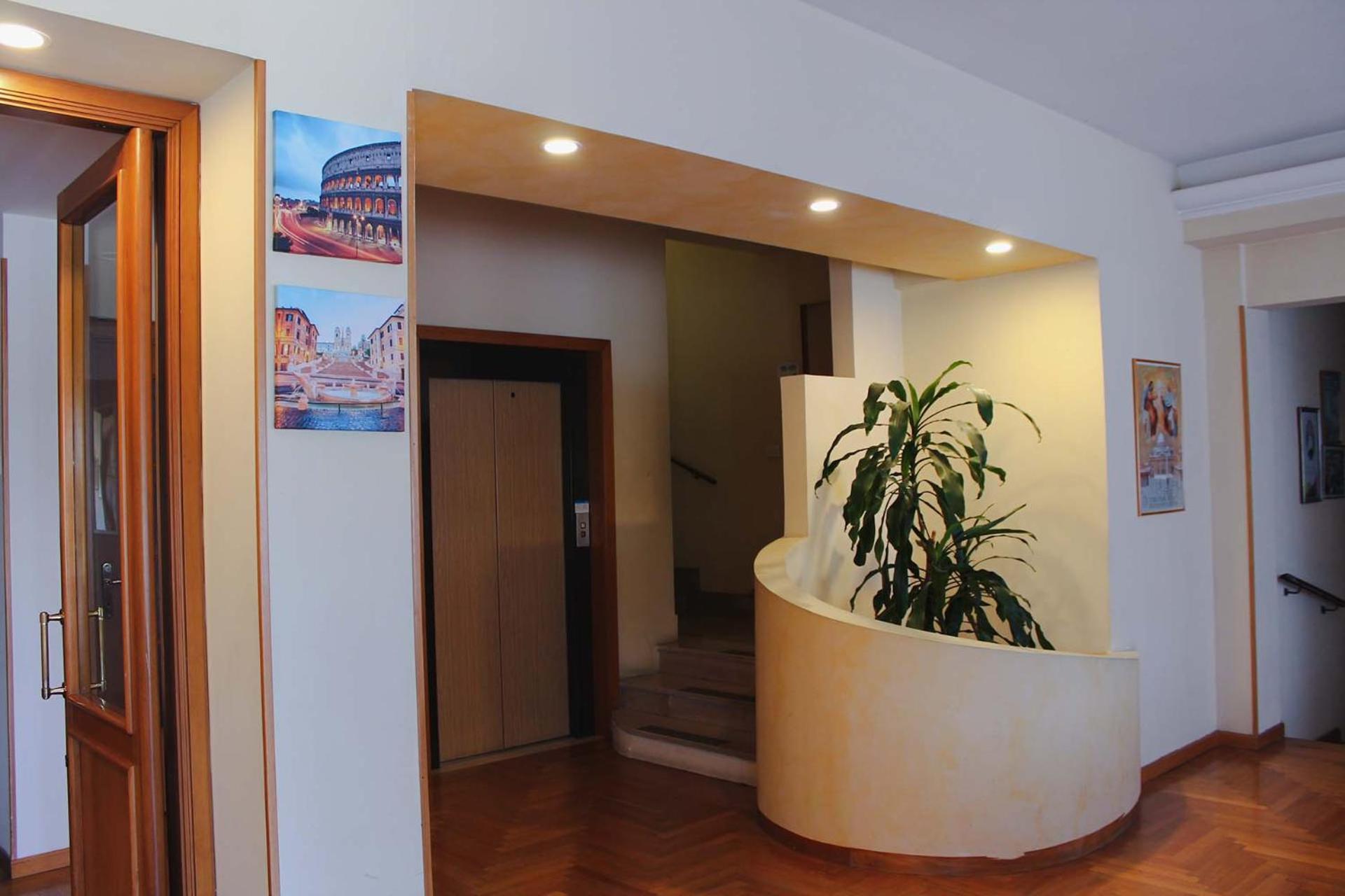 Oasi Santa Rosa Hotel Rome Bagian luar foto